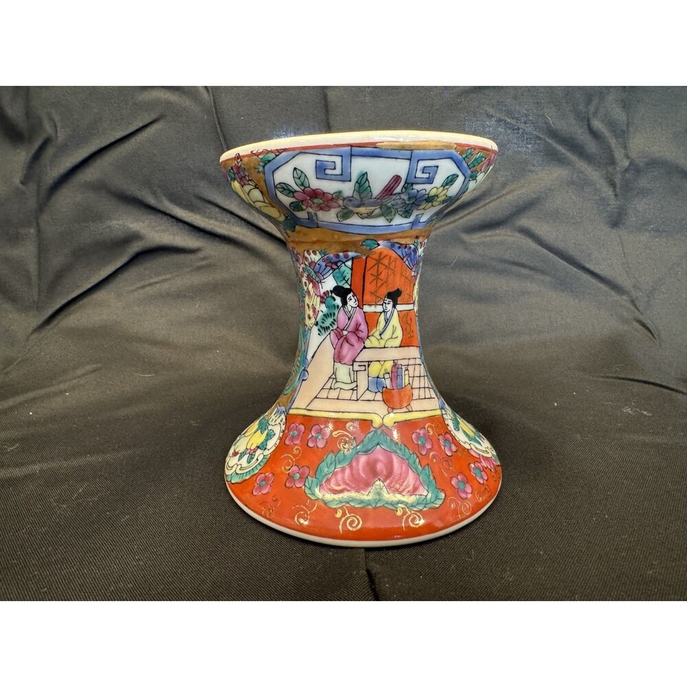 Vintage Chinese Hand Painted Rose Medallion Porcelain Candlestick Holder